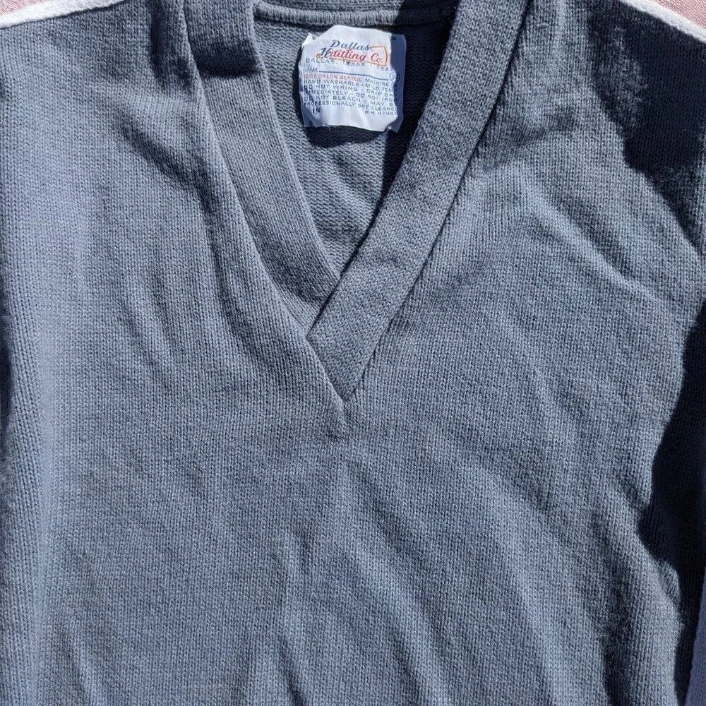 Vintage 70s Cheerleading Varsity Sweater 34 XS Gray Blue Striped V Neck Cheer - Picture 11 of 14